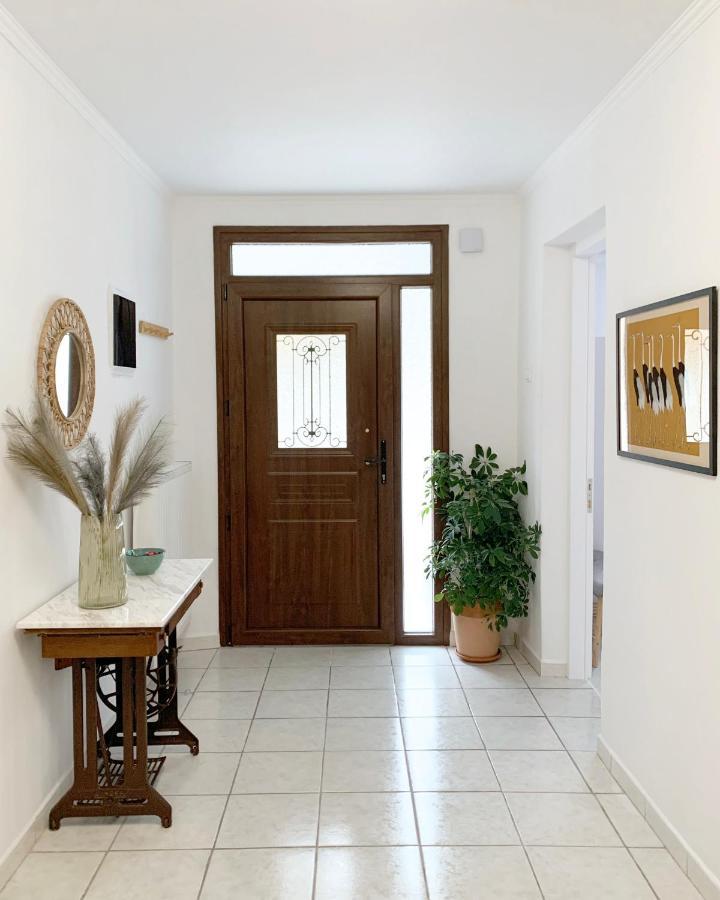 Garden House Retreat Apartment Drama Exterior photo